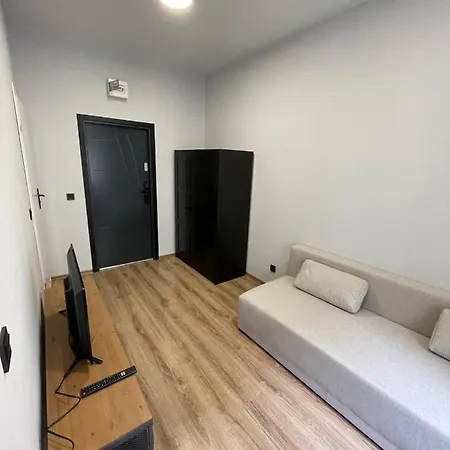 Steelpoint Apartment *