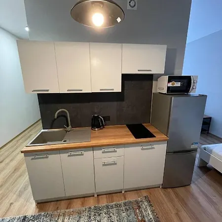Steelpoint Apartment